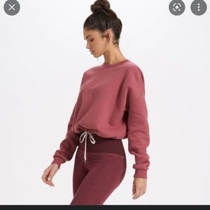 Vuori restore crew sweatshirt in desert rose